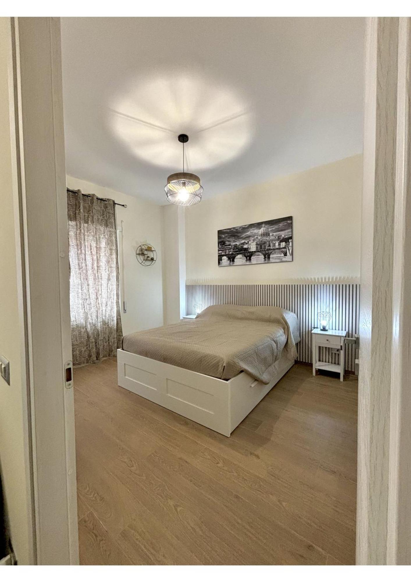 Casa Blaserna Nel Cuore Dello Shopping A Marconi E Trastevere Rom Exterior foto