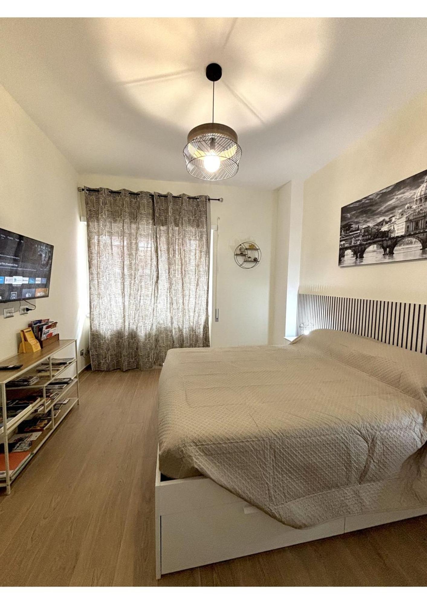 Casa Blaserna Nel Cuore Dello Shopping A Marconi E Trastevere Rom Exterior foto
